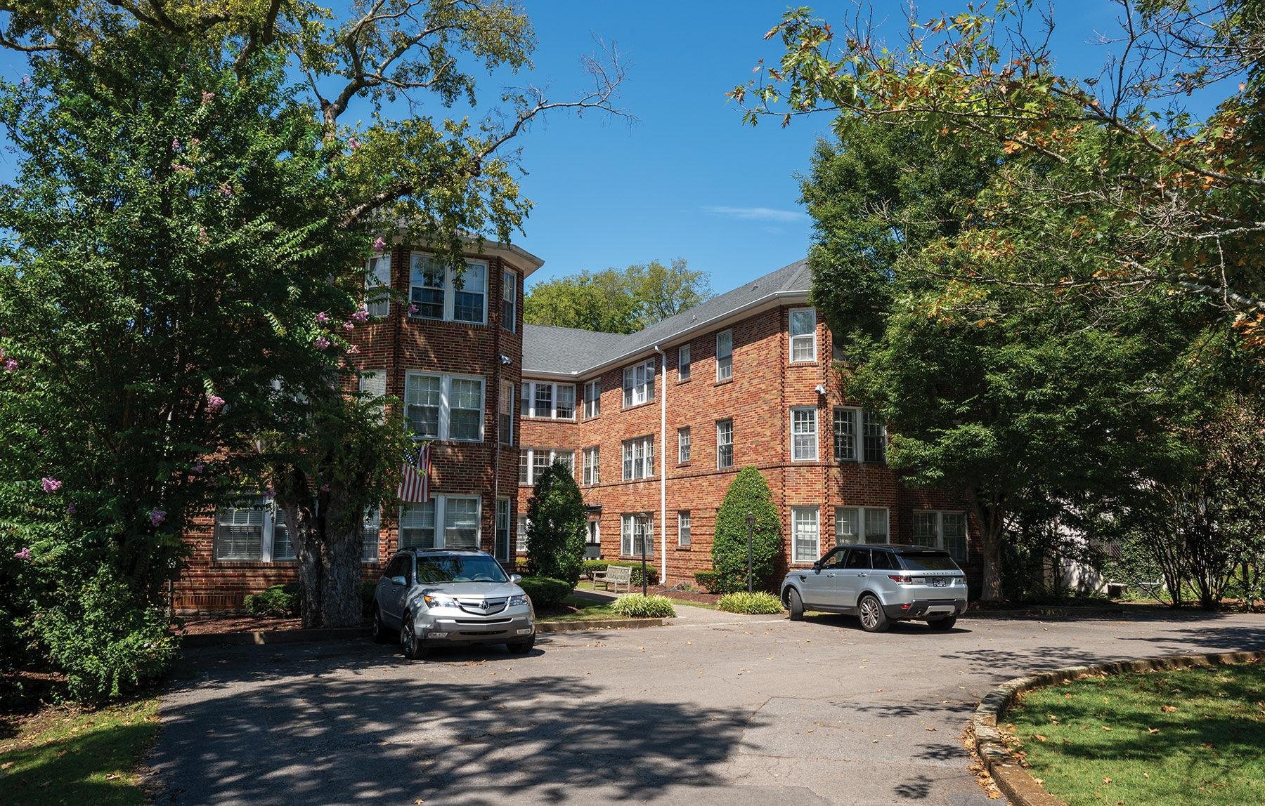 Boulevard House, the only apartment building in Belle Meade